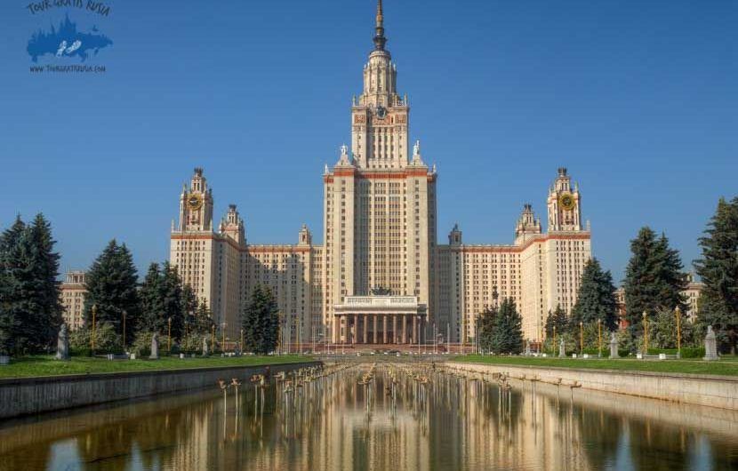 Recorrer la Universidad Estatal de Moscú; Visitar la Universidad Estatal de Moscú; Que ver en la Universidad Estatal de Moscú